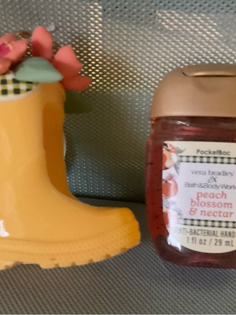 Vera Bradley x Bath & Body Works Peach Blossom PocketBac Rain Boot Holder New